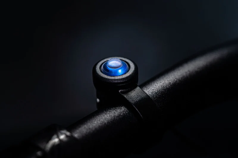 Lezyne Frontlicht Super HB STVZO E1000 schwarz