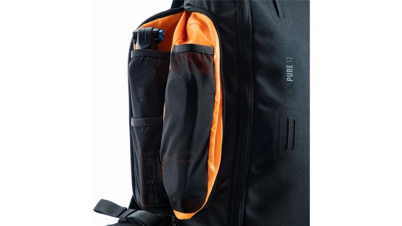 Cube Pure Rucksack black 12 L