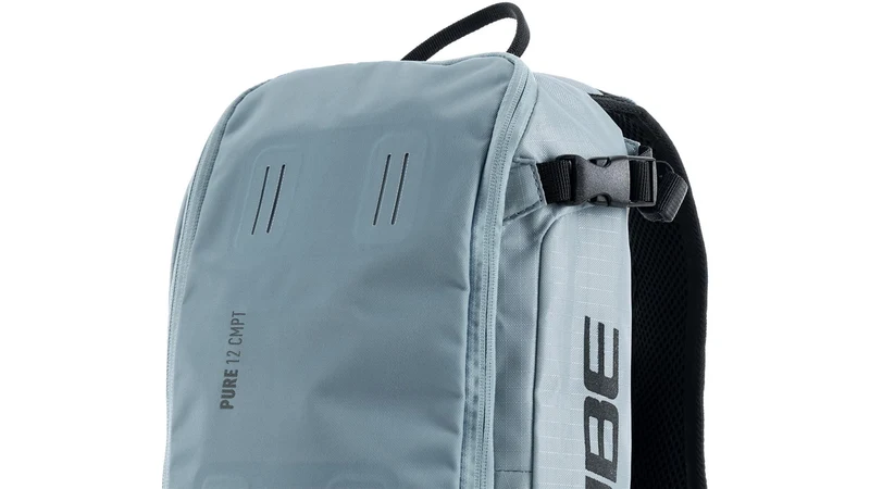 Cube Pure CMPT Rucksack light blue 12 L
