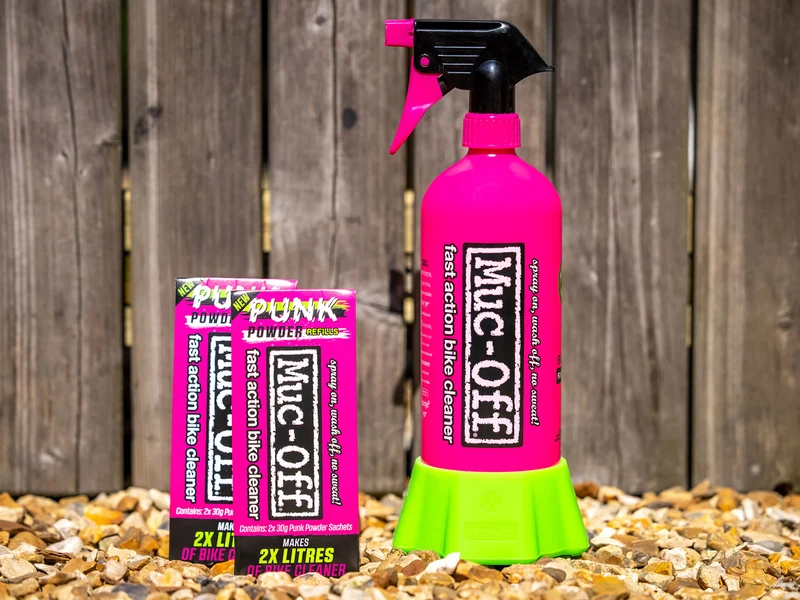Muc-Off Bottle For Life Bundle Fahrradreiniger inkl. 4 x Punk Powder