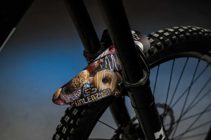 Unleazhed M01 Mudguard Crazy Skin unsplash 1 pcs, 4 cable ties more donuts