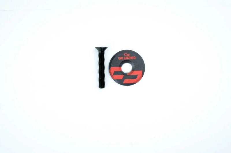 Unleazhed AL01 Top Cap Aluminium Logo Skin 1 pcs, 1 aluminium screw M6 red