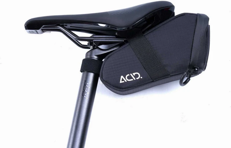 Acid Satteltasche PRO 0,8 L black M