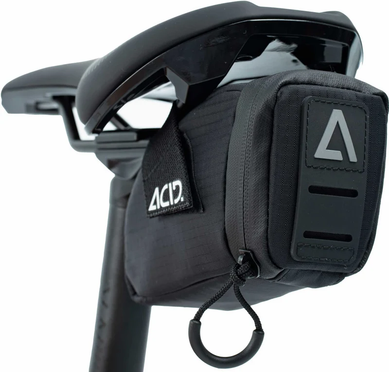 Acid Satteltasche PRO 0,6 L black S