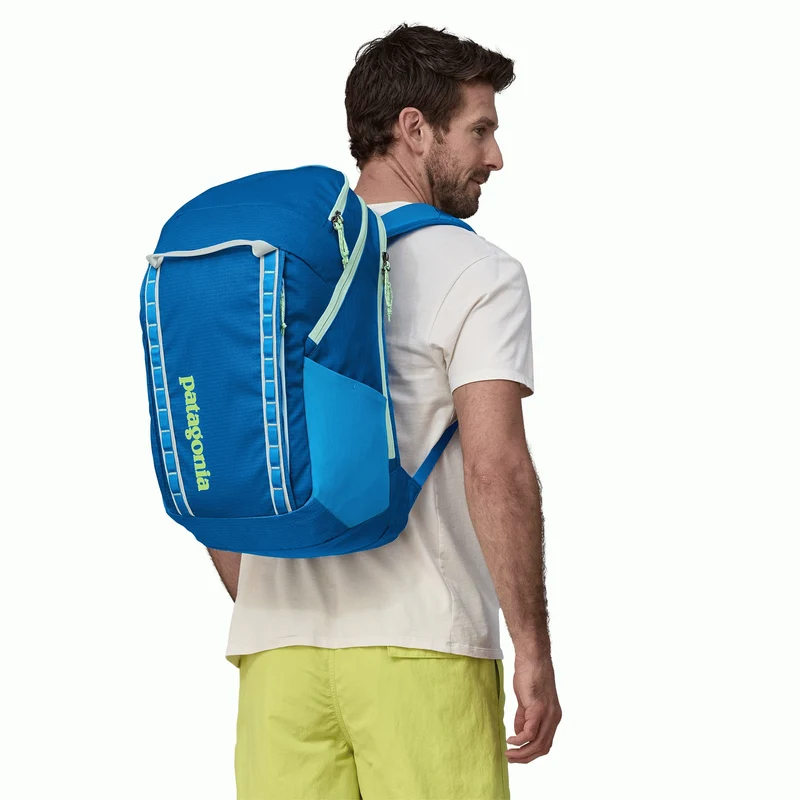 Black Hole Pack 32L