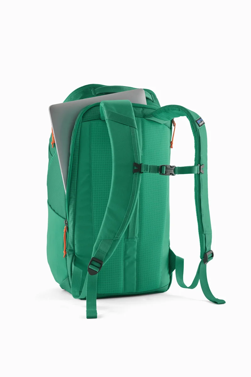 Black Hole Pack 32L