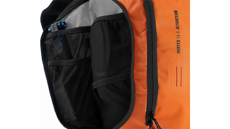 Cube Vertex X Actionteam Rucksack orange 16 L