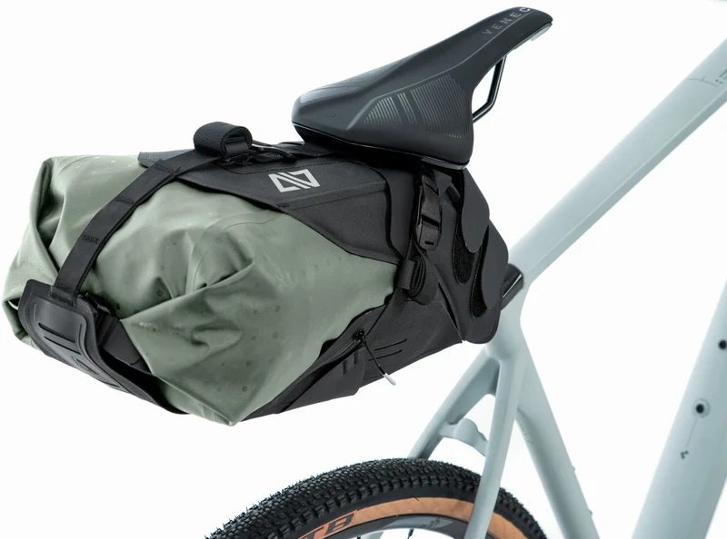 Acid Pack Pro Satteltasche black´n´green 11 L