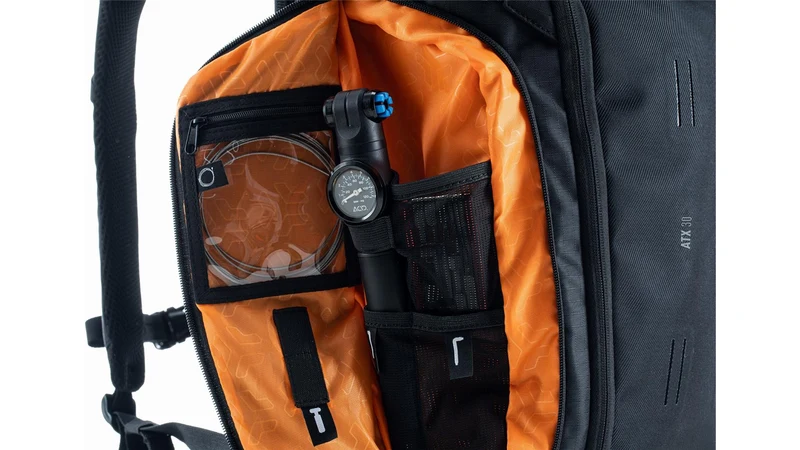 Cube ATX Rucksack black 30 L
