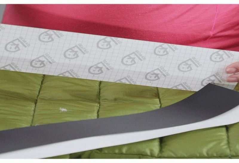 'Tenacious Tape' Reparatur