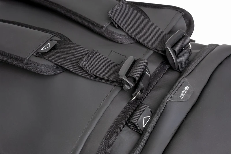 Cube Duffle Bag black 60 L