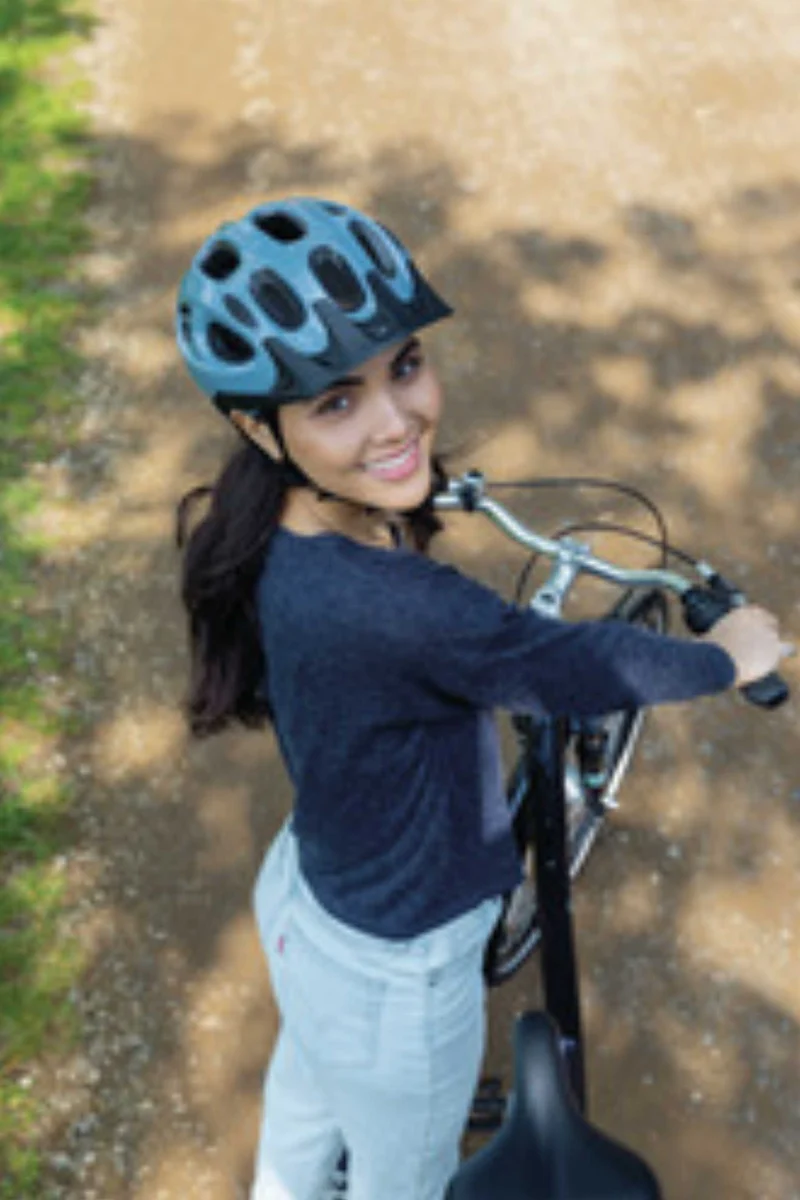 Abus Youn-I ACE Helm metallic blue