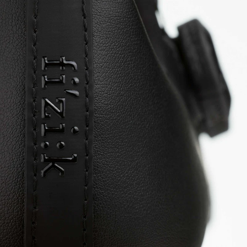 Fizik Infinito R1 Rennradschuhe schwarz