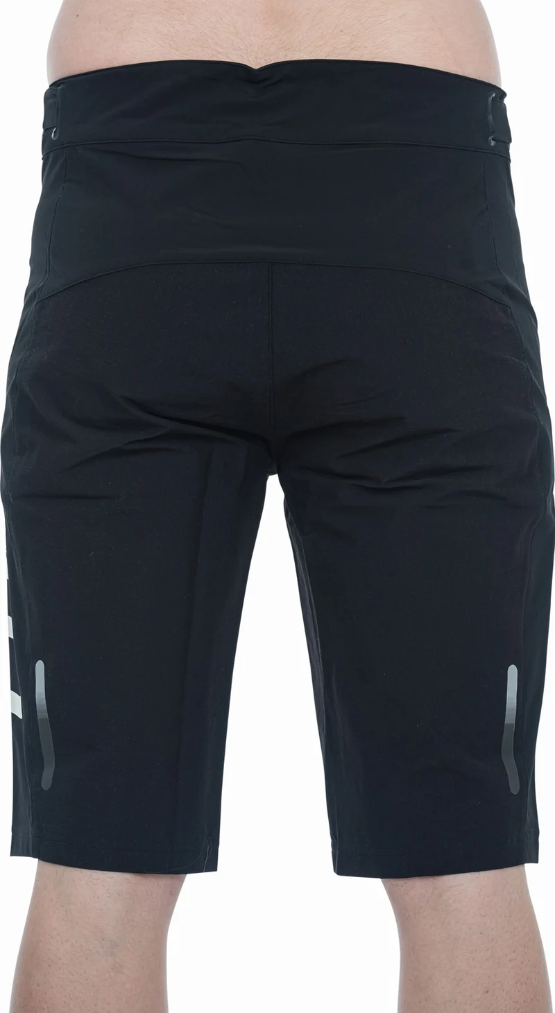 Cube Blackline Baggy Shorts black