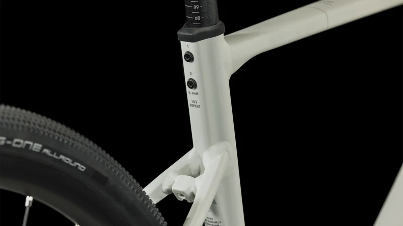 Cube Nuroad WS Gravelbike Diamant lightgrey´n´rose