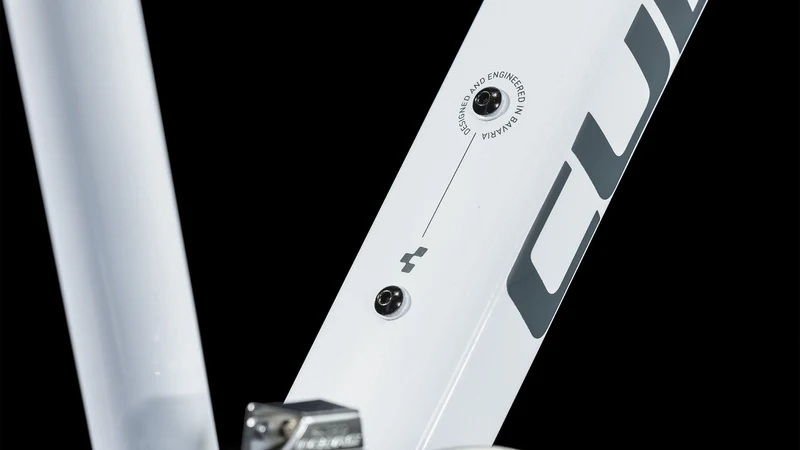 Cube Nature Pro Crossrad Trapeze 28" frostwhite´n´grey