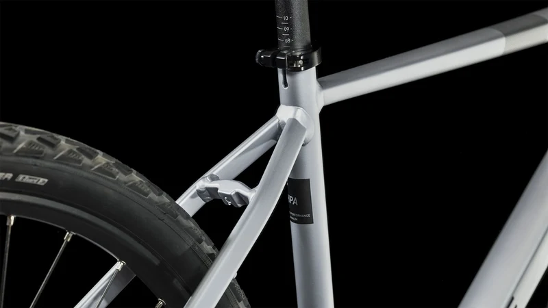 Cube Nature EXC Crossrad Diamant 28" polarsilver´n´black