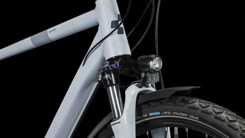 Cube Nature Pro Allroad Trekkingrad Diamant 28" frostwhite´n´grey