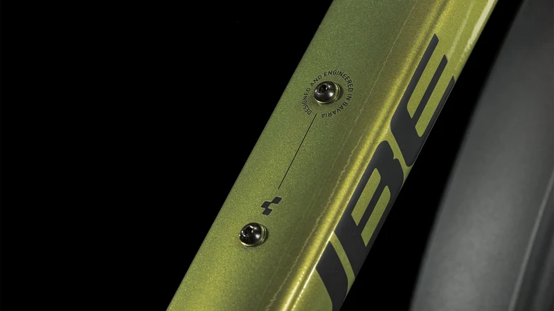 Cube Nature Allroad Trekkingrad Diamant 28" shinymoss´n´black
