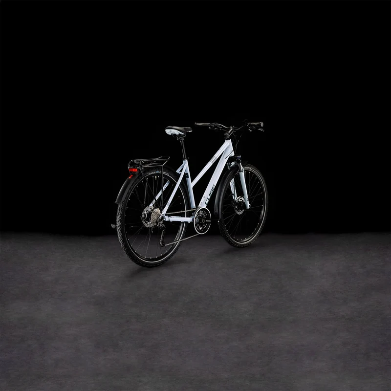 Cube Nature Pro Allroad Trekkingrad Trapeze 28" frostwhite´n´grey