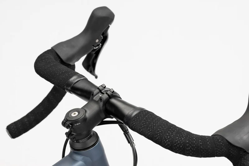 Ghost Asket Essential Gravelbike Diamant 28" met. dark blue/pearl blue green matt