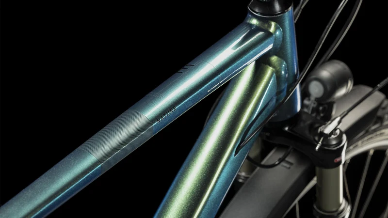 Cube Nature EXC Allroad Trekkingrad Diamant 28" verde´n´black