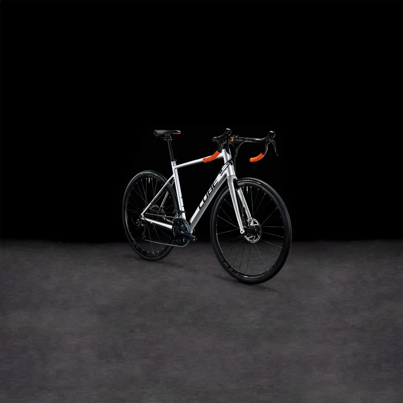 Cube Attain Pro Rennrad Diamant 28" silver´n´orange