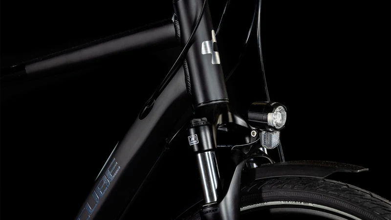 Cube Touring One Trekkingrad Diamant 28" black´n´metal