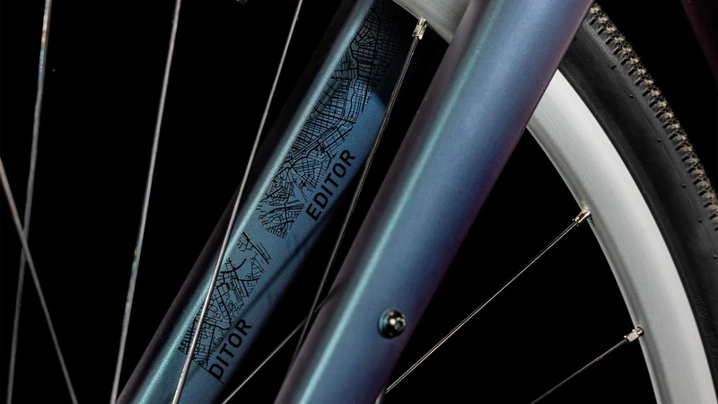 Cube Editor Cityrad Diamant 28" metalblue´n´black