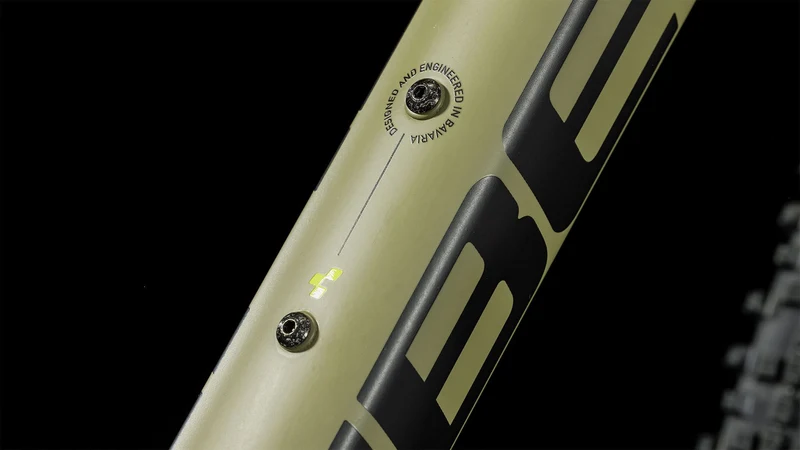 Cube Aim Race MTB-Hardtail Diamant olive´n´black