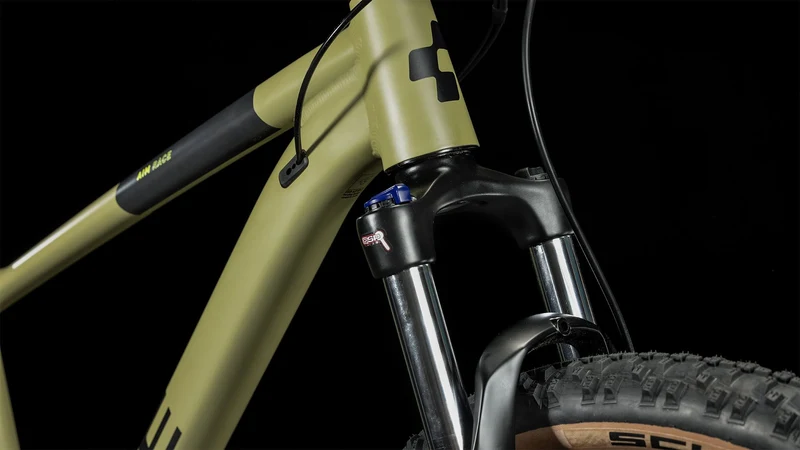 Cube Aim Race MTB-Hardtail Diamant olive´n´black