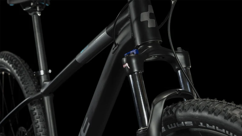 Cube Aim Race MTB-Hardtail Diamant black´n´azure