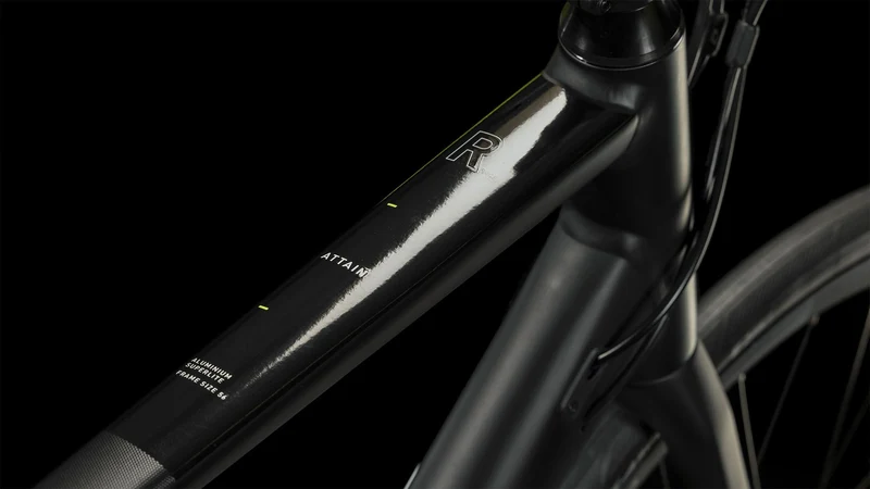 Cube Attain Race Rennrad Diamant 28" black´n´white