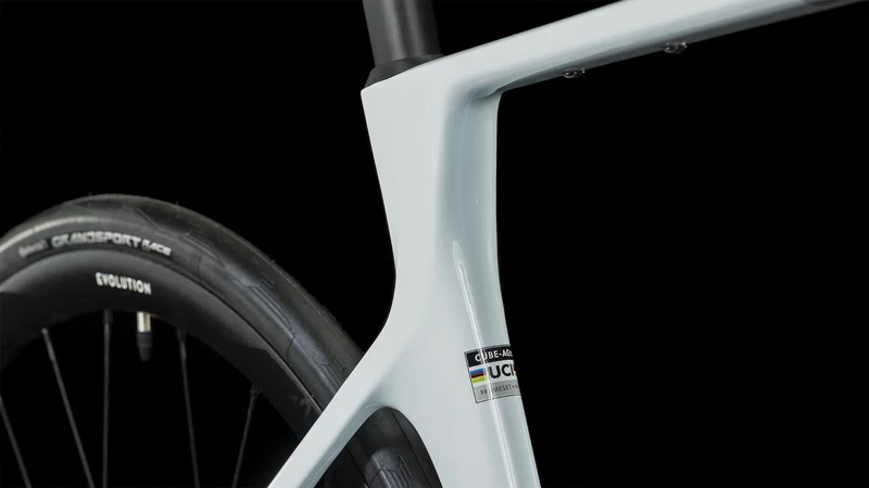 Cube Agree C:62 Pro Rennrad Diamant 28" white´n´orange