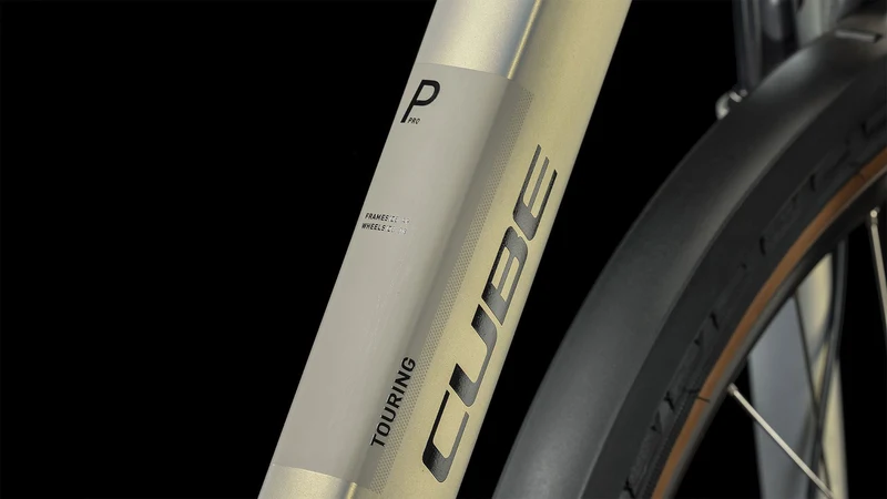 Cube Touring Pro Trekkingrad Easy Entry 28" pearlysilver´n´black