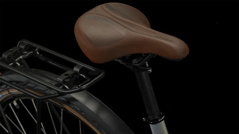 Cube Touring Pro Trekkingrad Easy Entry 28" pearlysilver´n´black