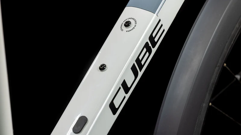 Cube Kathmandu One Trekkingrad Diamant 28" grey´n´black