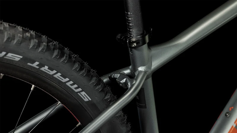 Cube Analog MTB-Hardtail Diamant flashgrey´n´red