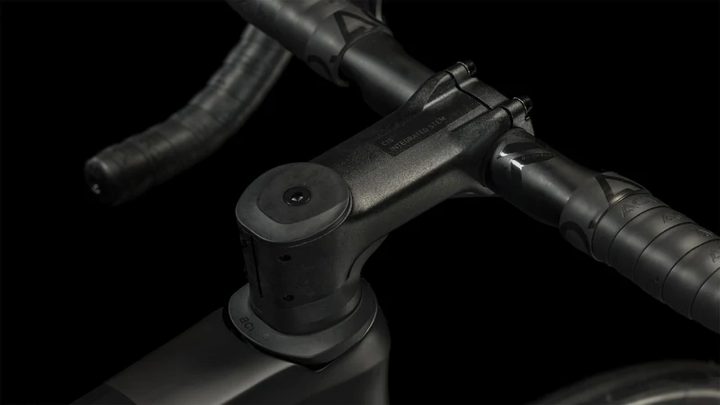Cube Agree C:62 Race Rennrad Diamant 28" carbon´n´black