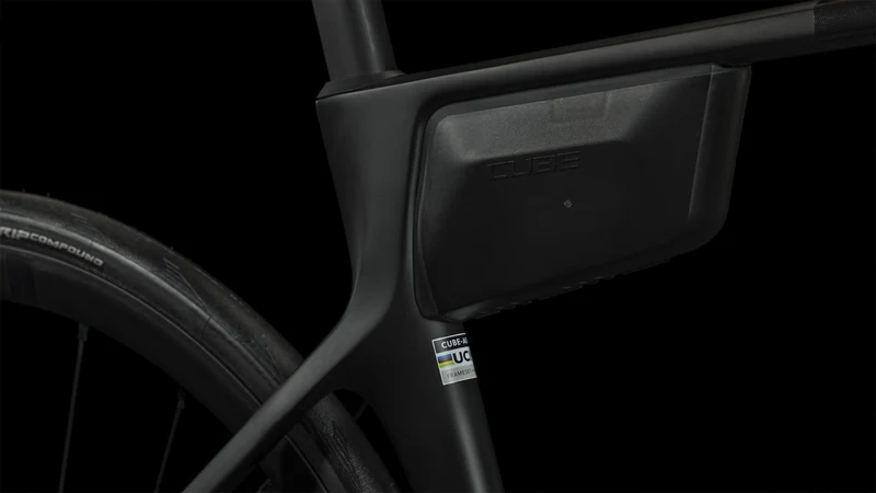 Cube Agree C:62 Race Rennrad Diamant 28" carbon´n´black