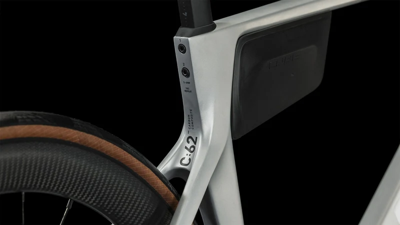 Cube Agree C:62 SLT Rennrad Diamant 28" silver´n´black