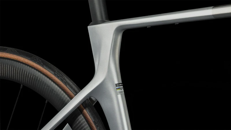 Cube Agree C:62 SLT Rennrad Diamant 28" silver´n´black