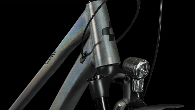 Cube Kathmandu SLX Trekkingrad Trapeze 28" prizmsilver´n´black