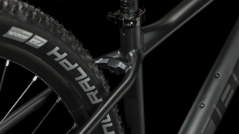 Cube Reaction Pro MTB-Hardtail Diamant metalblack´n´black