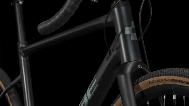 Cube Nuroad Pro Gravelbike Diamant 28" metalblack´n´grey