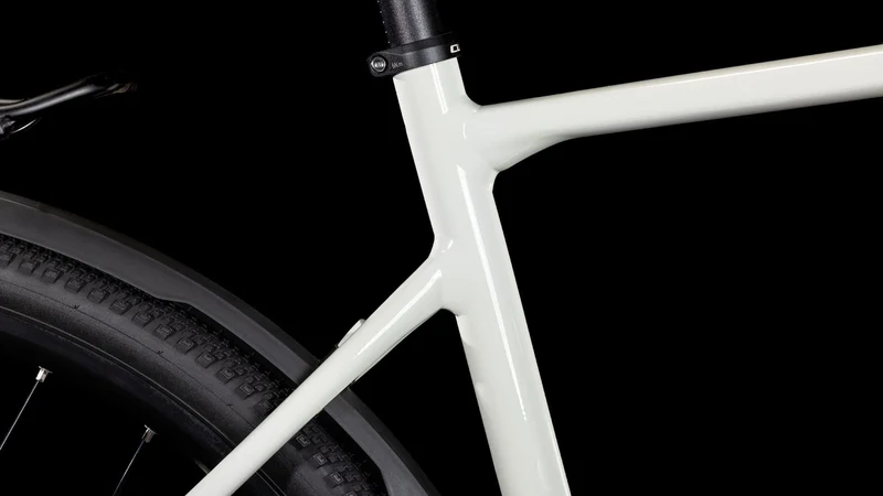 Cube Nuroad One FE Gravelbike Diamant 28" desertstone´n´green