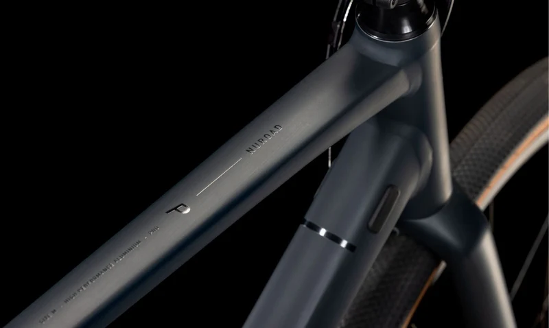 Cube Nuroad Pro Gravelbike Diamant night´n´black