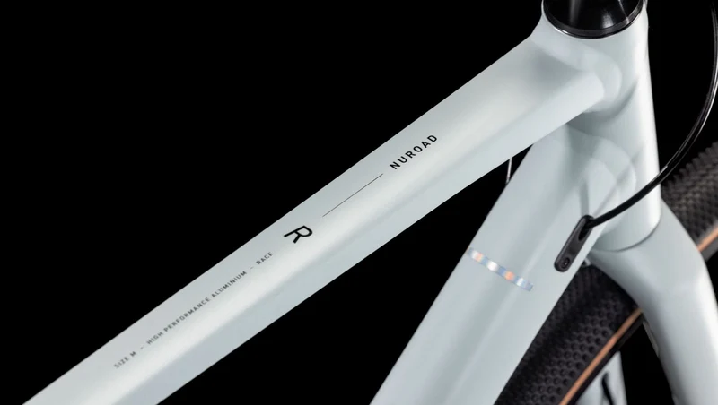 Cube Nuroad Race Gravelbike Diamant haze´n´gloss