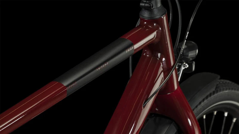 Cube Travel Trekkingrad Diamant 28" mirrorred´n´black