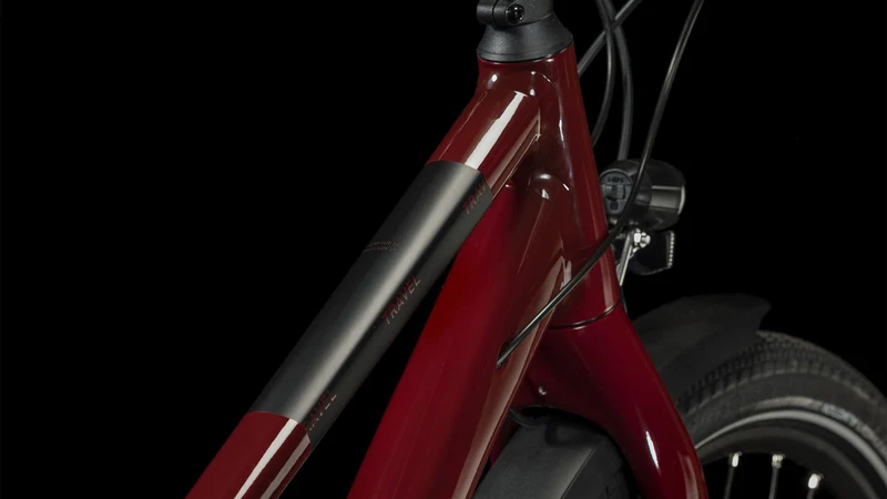 Cube Travel Trekkingrad Trapeze 28" mirrorred´n´black